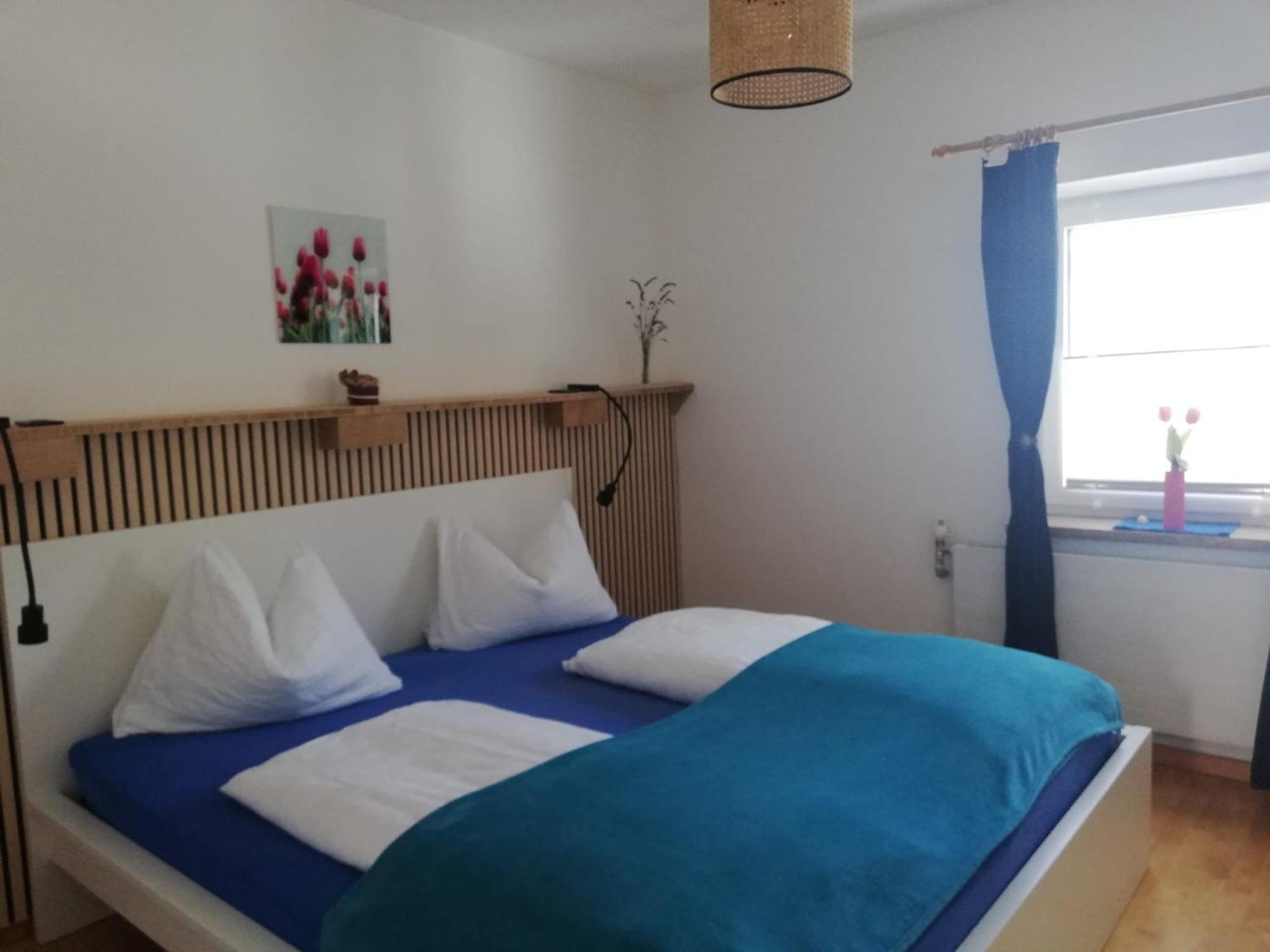Stylish & Spacious Apartment With Patio Stams Esterno foto