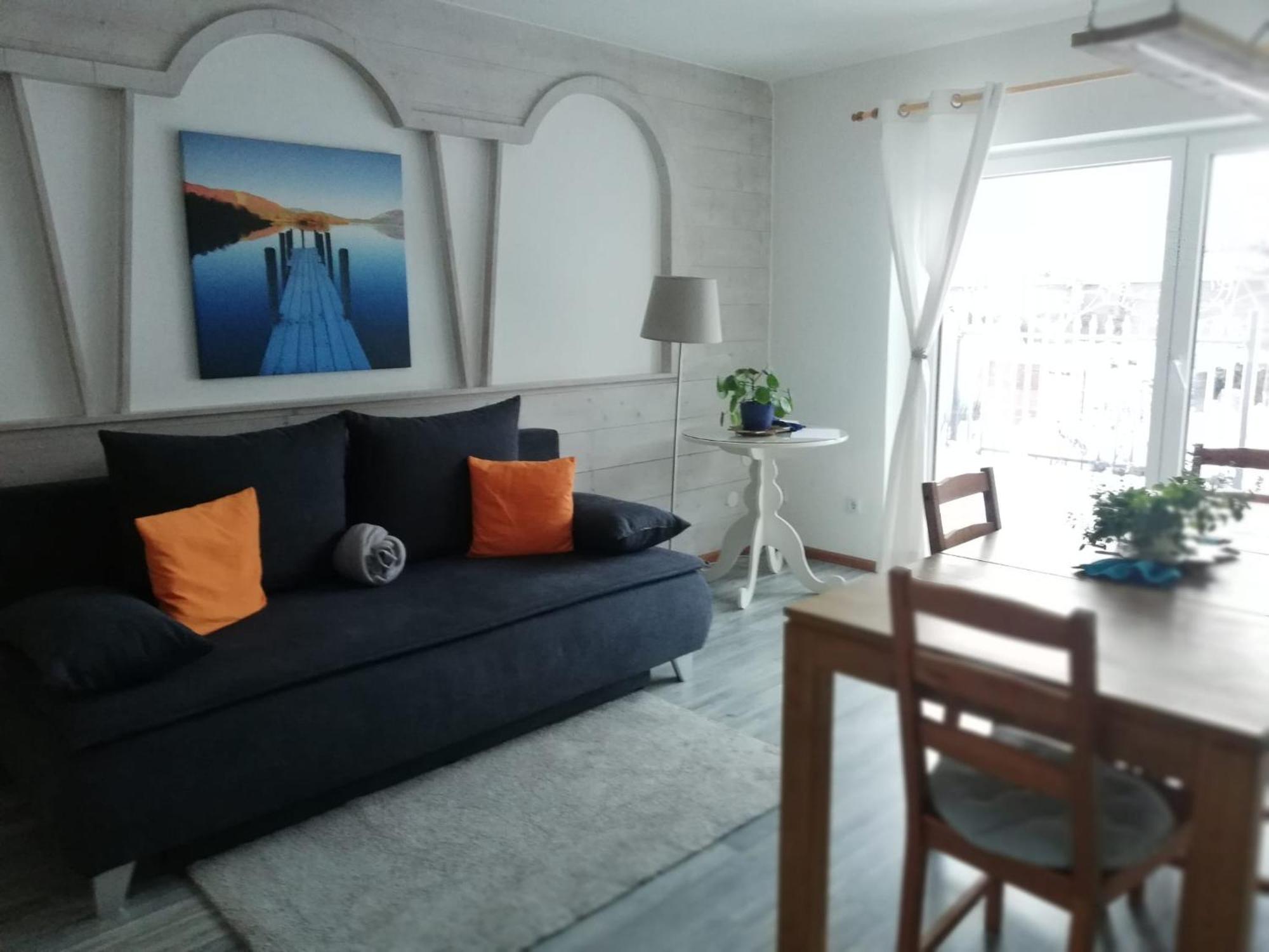 Stylish & Spacious Apartment With Patio Stams Esterno foto